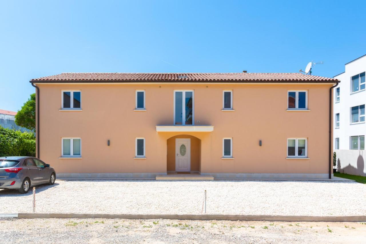 Villa Suzy Medulin Exterior photo
