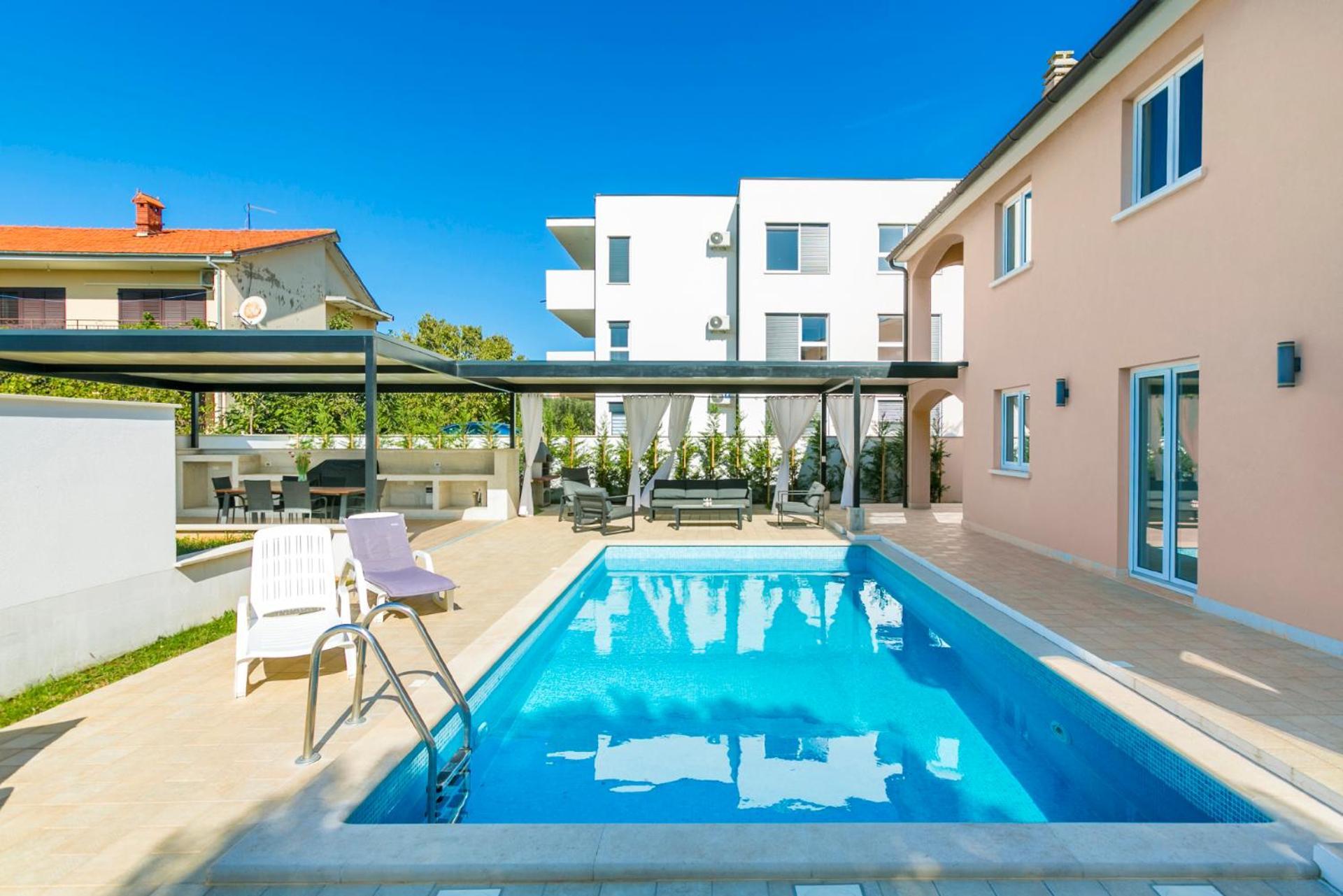 Villa Suzy Medulin Exterior photo